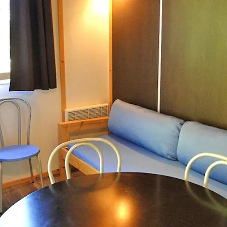 Avec Terrasse Pour 5 Pers, Cuisine Equipee - Api-1-52-661 Camping *