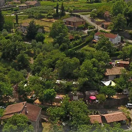 Camping Avec Terrasse Pour 5 Pers, Cuisine Equipee - Api-1-52-661 Ribes